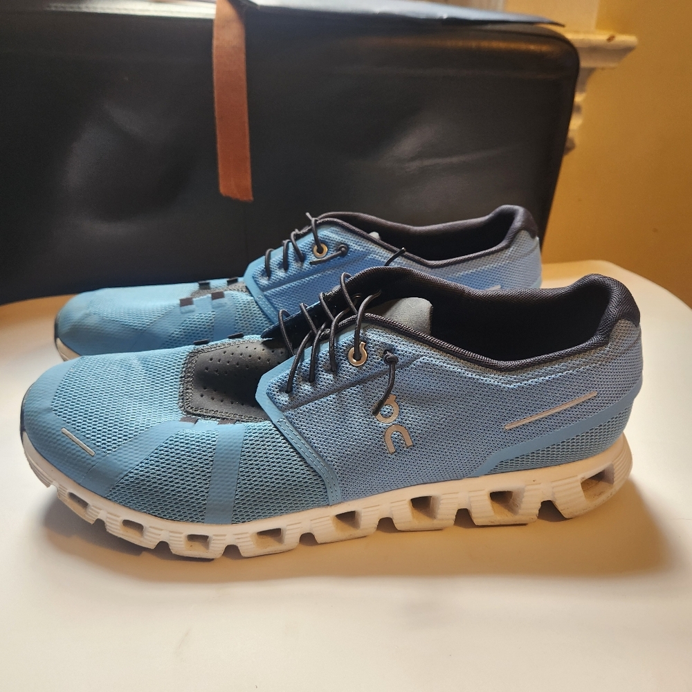On Cloud 5 Running shoes size 13 in EUC - Picture 6 of 13